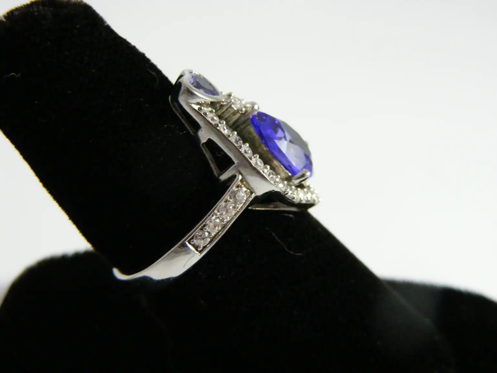 Sterling Silver Modern Ring Purple Teardrop Side 2