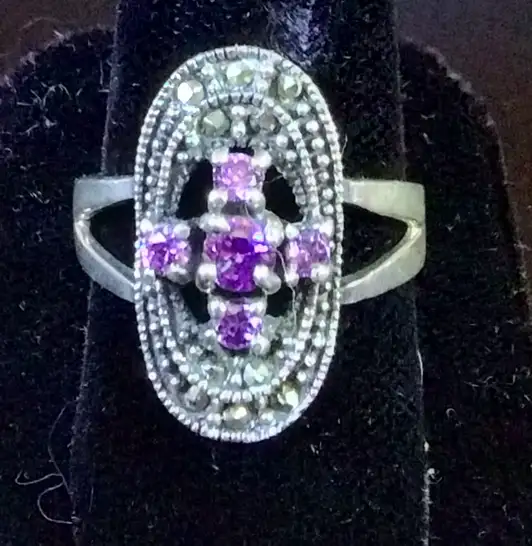 Sterling Silver Amethyst and Marcasite Ring Size 10