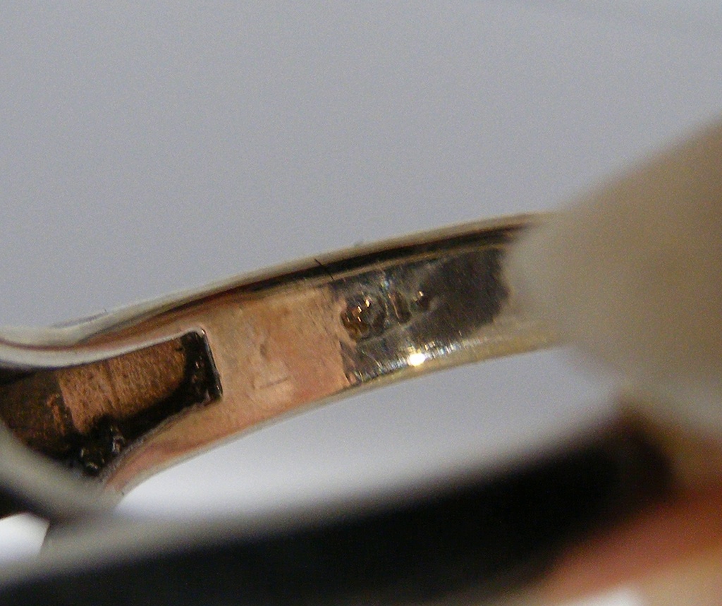 FR37 stamp