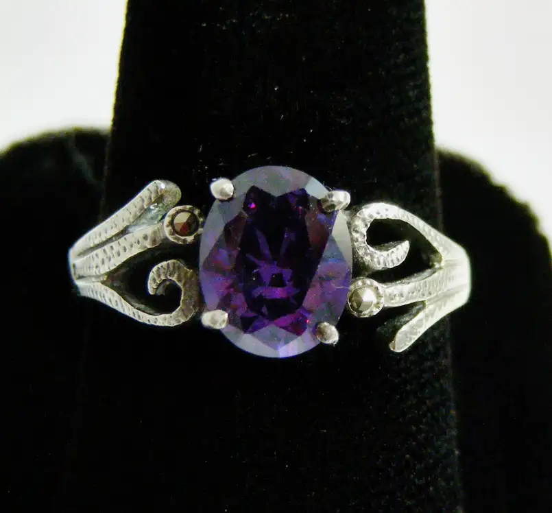 Sterling Silver Amethyst and Marcasite Ring Size 11.75