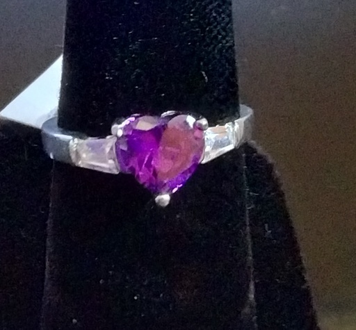 Sterling Silver Purple Heart Ring Size 6.5